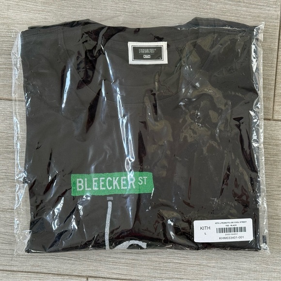 Men's KITH for Peanuts khm033401-001 Joe Cool Street Tee Black Sz L Large NEW - Picture 7 of 8